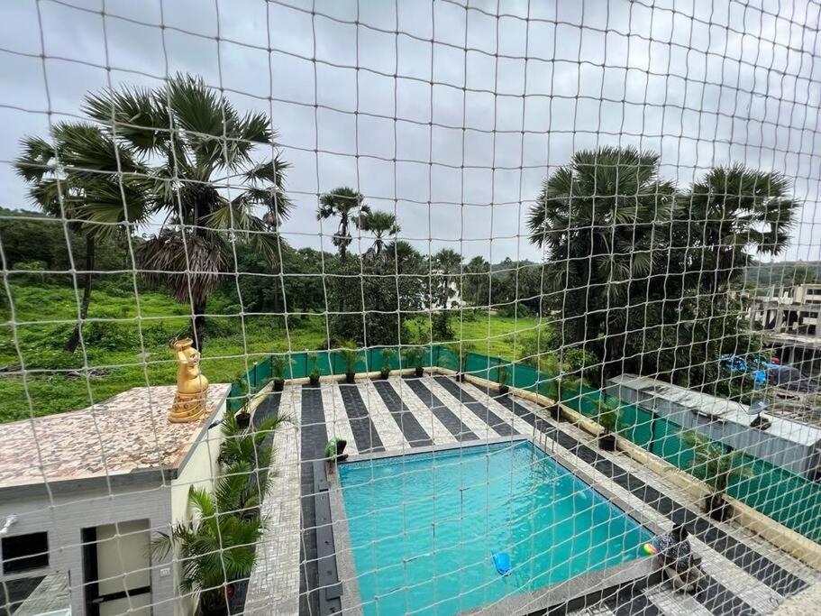 Stayhaven Aqua With Pvt Theatre & Pool Bombaj Exteriér fotografie